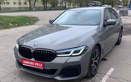 BMW 5 серия, 2021 год, 5 500 000 рублей, 1 фотография