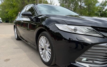 Toyota Camry, 2020 год, 2 650 000 рублей, 3 фотография