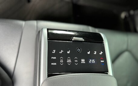 Toyota Camry, 2020 год, 2 650 000 рублей, 13 фотография