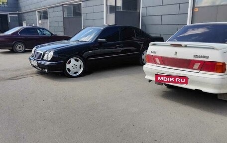 Mercedes-Benz E-Класс AMG, 1997 год, 1 180 000 рублей, 4 фотография