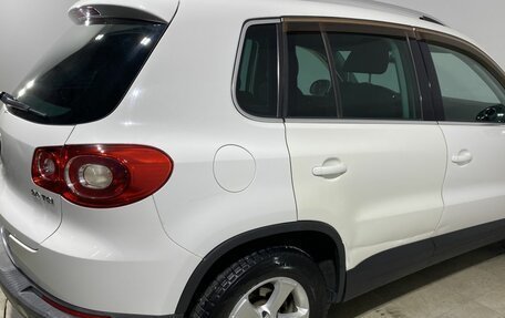 Volkswagen Tiguan I, 2010 год, 730 000 рублей, 3 фотография