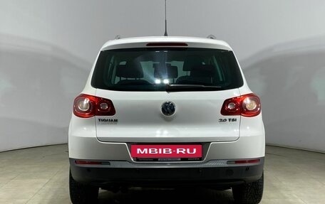 Volkswagen Tiguan I, 2010 год, 730 000 рублей, 8 фотография