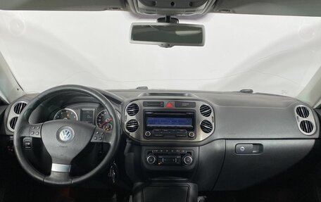 Volkswagen Tiguan I, 2010 год, 730 000 рублей, 18 фотография