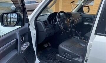 Mitsubishi Pajero IV, 2015 год, 2 790 000 рублей, 12 фотография