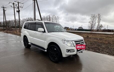Mitsubishi Pajero IV, 2015 год, 2 790 000 рублей, 6 фотография