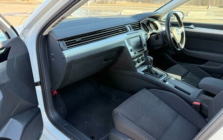 Volkswagen Passat B8 рестайлинг, 2015 год, 1 520 000 рублей, 3 фотография