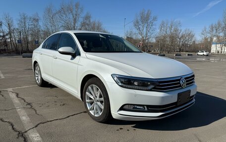 Volkswagen Passat B8 рестайлинг, 2015 год, 1 520 000 рублей, 11 фотография