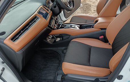 Honda Vezel, 2019 год, 1 800 000 рублей, 9 фотография