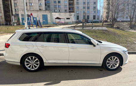 Volkswagen Passat B8 рестайлинг, 2016 год, 2 050 000 рублей, 2 фотография