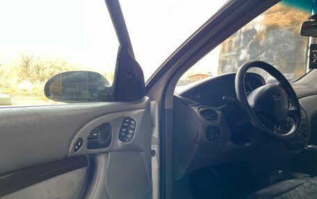 Ford Focus IV, 2001 год, 220 000 рублей, 9 фотография