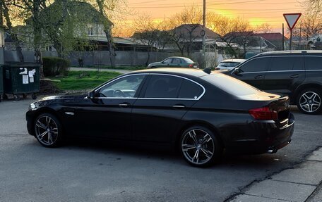 BMW 5 серия, 2013 год, 2 200 000 рублей, 3 фотография