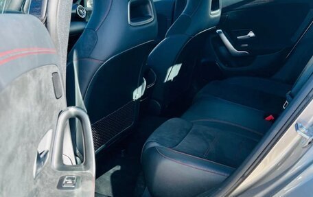 Mercedes-Benz CLA, 2020 год, 4 800 000 рублей, 4 фотография