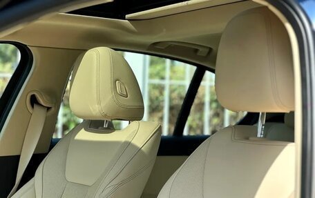 BMW 3 серия, 2022 год, 3 350 000 рублей, 14 фотография