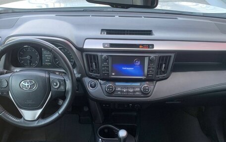 Toyota RAV4, 2016 год, 2 390 000 рублей, 18 фотография