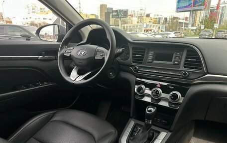 Hyundai Avante, 2019 год, 1 450 000 рублей, 9 фотография