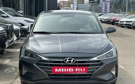 Hyundai Avante, 2019 год, 1 450 000 рублей, 2 фотография