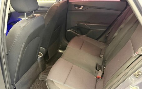 Hyundai Solaris II рестайлинг, 2017 год, 1 195 000 рублей, 13 фотография