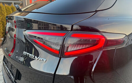 Alfa Romeo Stelvio, 2026 год, 14 500 000 рублей, 6 фотография