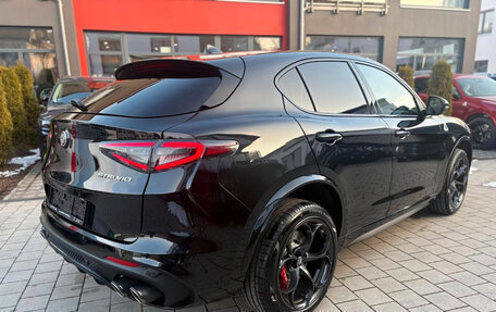 Alfa Romeo Stelvio, 2026 год, 14 500 000 рублей, 4 фотография