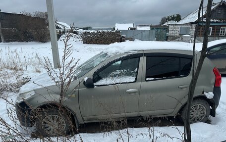 Renault Sandero I, 2010 год, 290 000 рублей, 4 фотография
