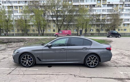 BMW 5 серия, 2021 год, 5 500 000 рублей, 2 фотография