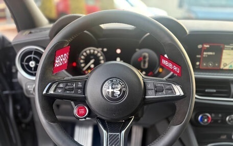 Alfa Romeo Stelvio, 2026 год, 14 500 000 рублей, 12 фотография