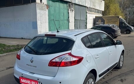 Renault Megane III, 2013 год, 780 000 рублей, 3 фотография