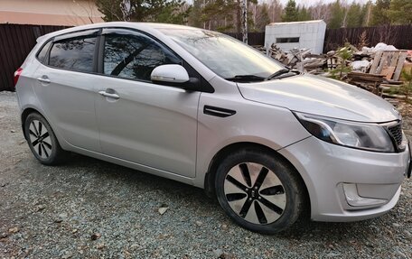 KIA Rio III рестайлинг, 2013 год, 890 000 рублей, 4 фотография
