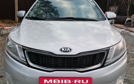KIA Rio III рестайлинг, 2013 год, 890 000 рублей, 2 фотография