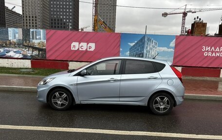 Hyundai Solaris II рестайлинг, 2011 год, 568 000 рублей, 4 фотография