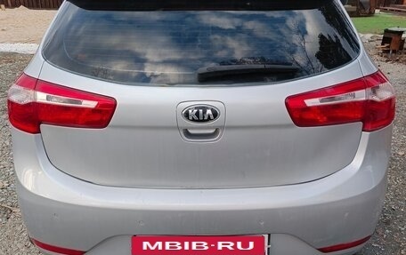 KIA Rio III рестайлинг, 2013 год, 890 000 рублей, 6 фотография