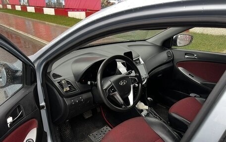 Hyundai Solaris II рестайлинг, 2011 год, 568 000 рублей, 7 фотография