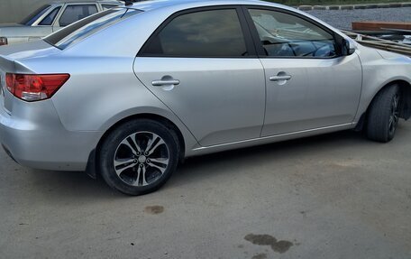 KIA Cerato III, 2010 год, 823 000 рублей, 2 фотография