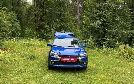 Mitsubishi Outlander III рестайлинг 3, 2018 год, 1 650 000 рублей, 7 фотография