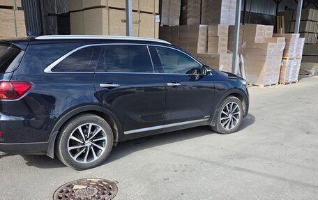 KIA Sorento III Prime рестайлинг, 2018 год, 2 850 000 рублей, 3 фотография