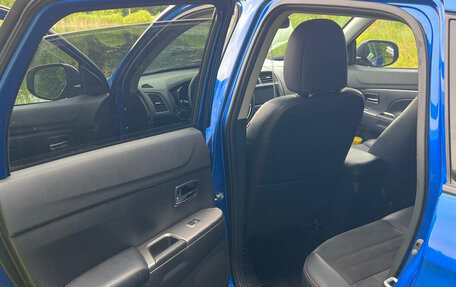 Mitsubishi Outlander III рестайлинг 3, 2018 год, 1 650 000 рублей, 15 фотография