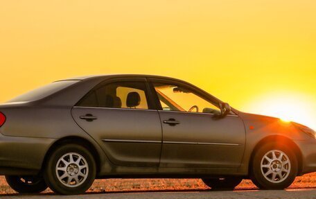 Toyota Camry V40, 2002 год, 790 000 рублей, 1 фотография