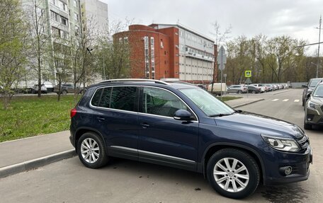 Volkswagen Tiguan I, 2011 год, 1 200 000 рублей, 2 фотография