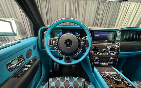 Rolls-Royce Cullinan, 2026 год, 69 950 000 рублей, 14 фотография