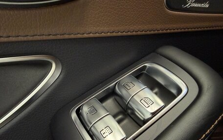 Mercedes-Benz S-Класс, 2019 год, 4 990 000 рублей, 21 фотография