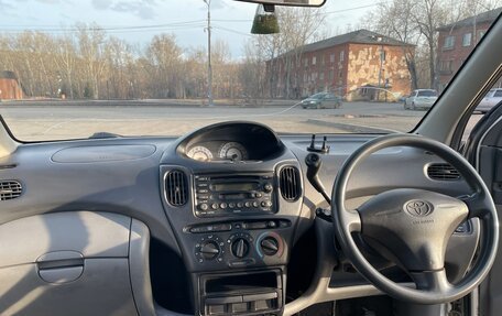 Toyota FunCargo, 2000 год, 399 999 рублей, 9 фотография