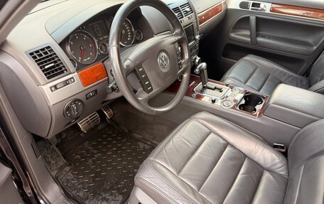Volkswagen Touareg III, 2006 год, 950 000 рублей, 8 фотография
