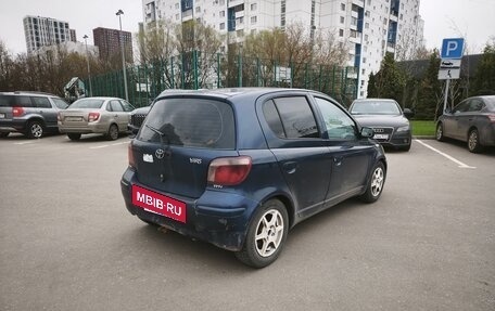 Toyota Yaris I рестайлинг, 2003 год, 150 000 рублей, 3 фотография