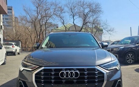 Audi Q3, 2022 год, 2 700 000 рублей, 2 фотография