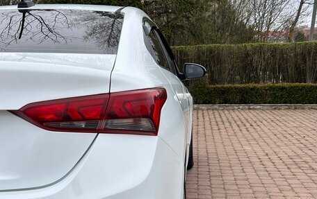 Hyundai Solaris II рестайлинг, 2018 год, 1 100 000 рублей, 10 фотография