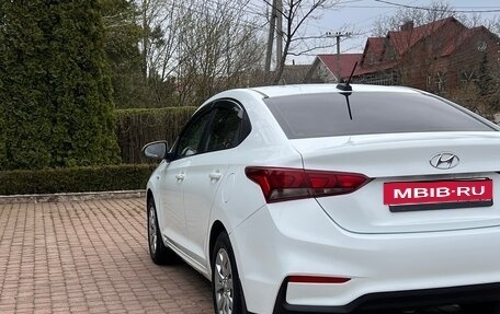 Hyundai Solaris II рестайлинг, 2018 год, 1 100 000 рублей, 9 фотография