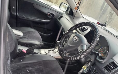 Toyota Corolla, 2011 год, 890 000 рублей, 7 фотография