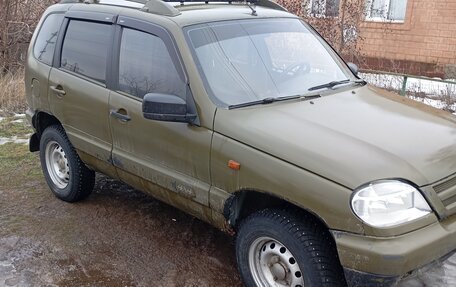 Chevrolet Niva I рестайлинг, 2005 год, 380 000 рублей, 2 фотография