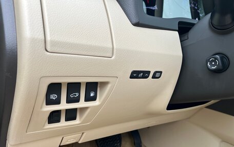 Lexus RX III, 2012 год, 2 400 000 рублей, 17 фотография