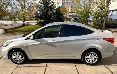 Hyundai Solaris II рестайлинг, 2011 год, 569 000 рублей, 9 фотография